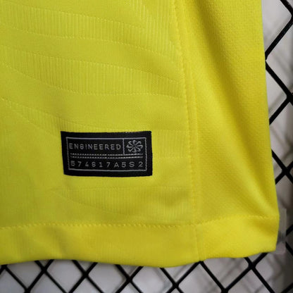 Brazil 2022/23 HOME Kit Female