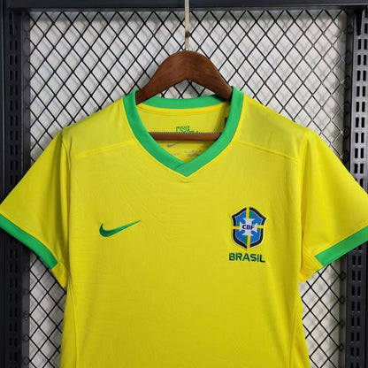 Brazil 2022/23 HOME Kit Female