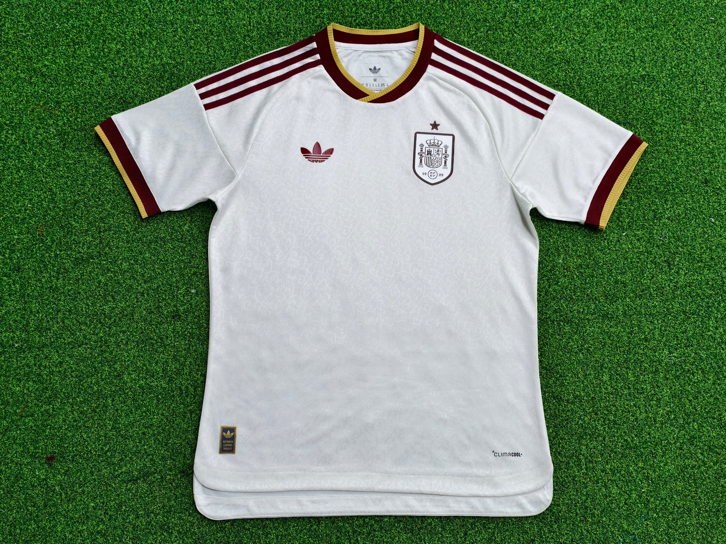 Spain Adidas Away Kit “Royal Heritage” 2026