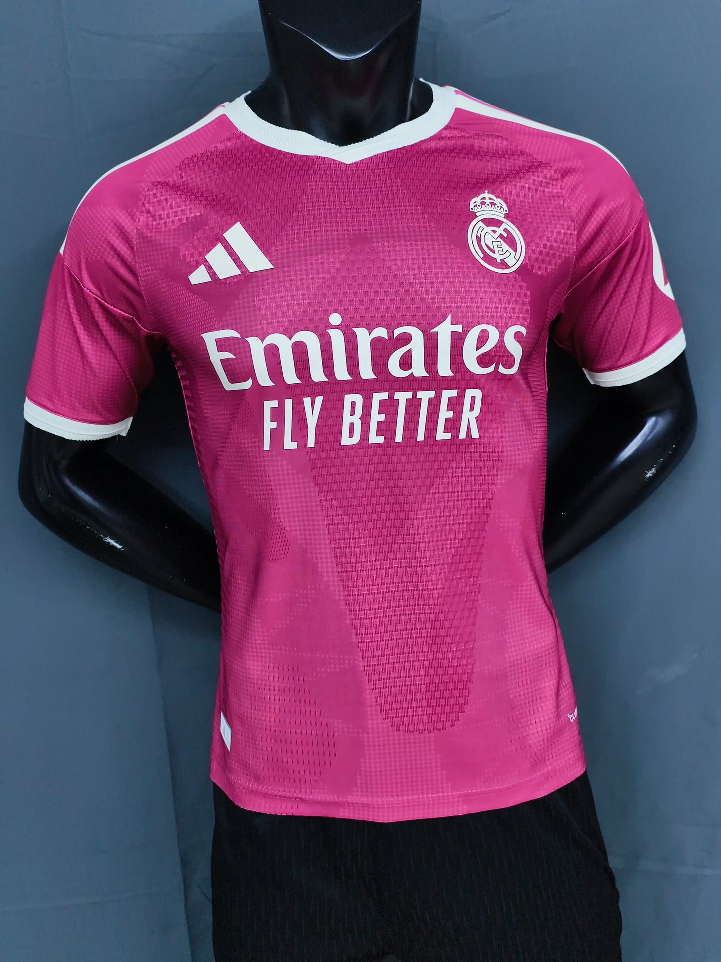 Real Madrid Away Shirt 2026/27 (Pink)