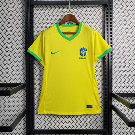 Brazil 2022/23 HOME Kit Female