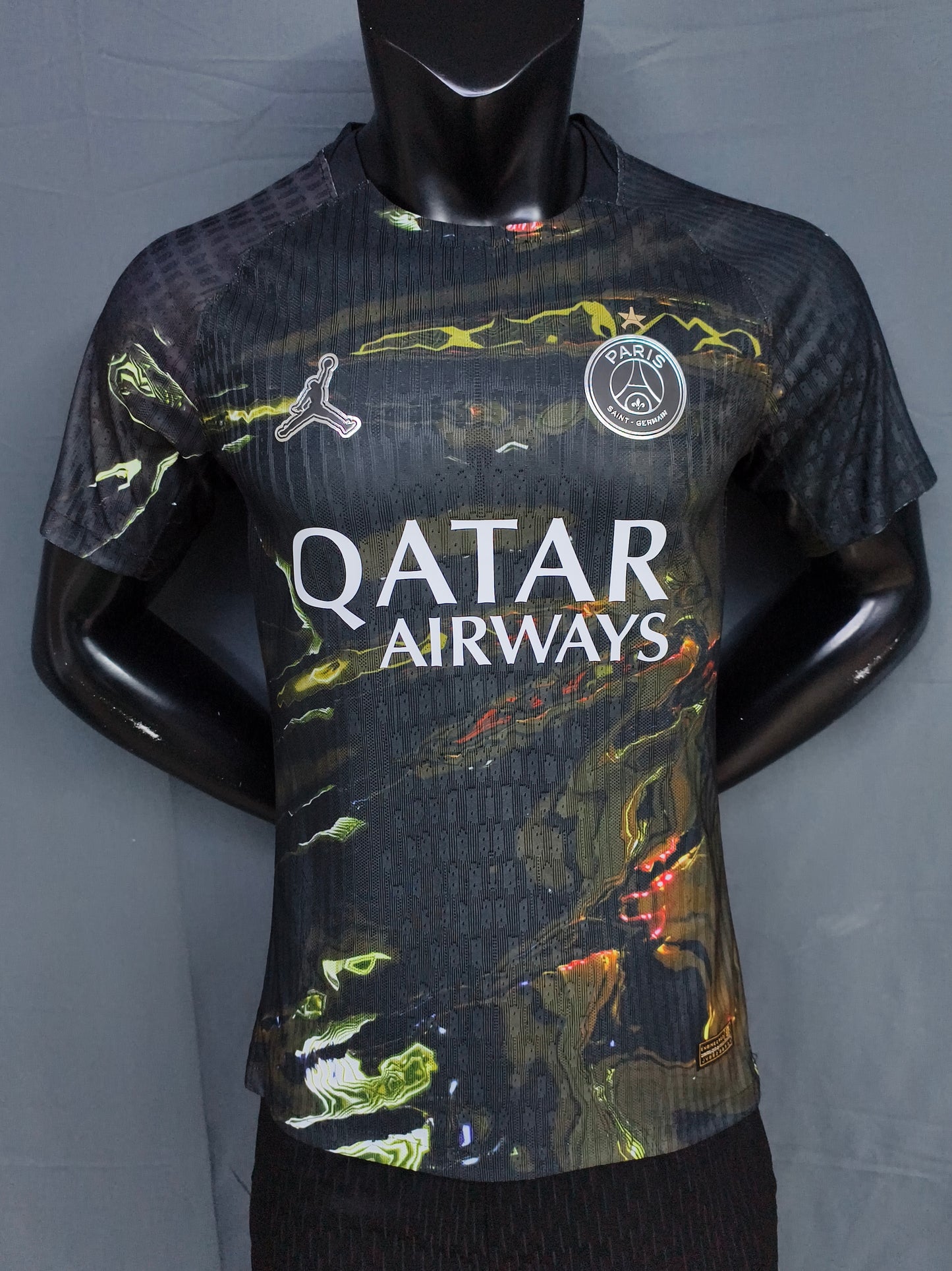 PSG Fourth Shirt 2026/27 (Black Gold) / Jordan Edition