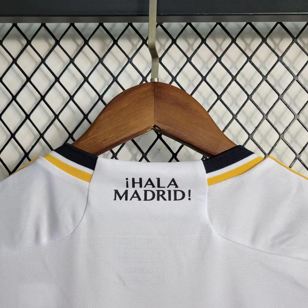 23-24 Real Madrid Home Kit Female