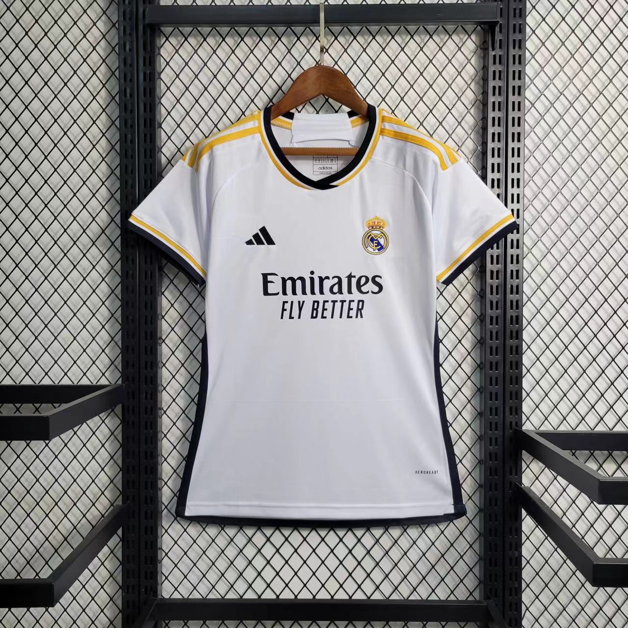 23-24 Real Madrid Home Kit Female