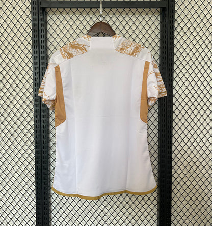 REAL MADRID SPECIAL NEW GOLD SPECIAL KIT