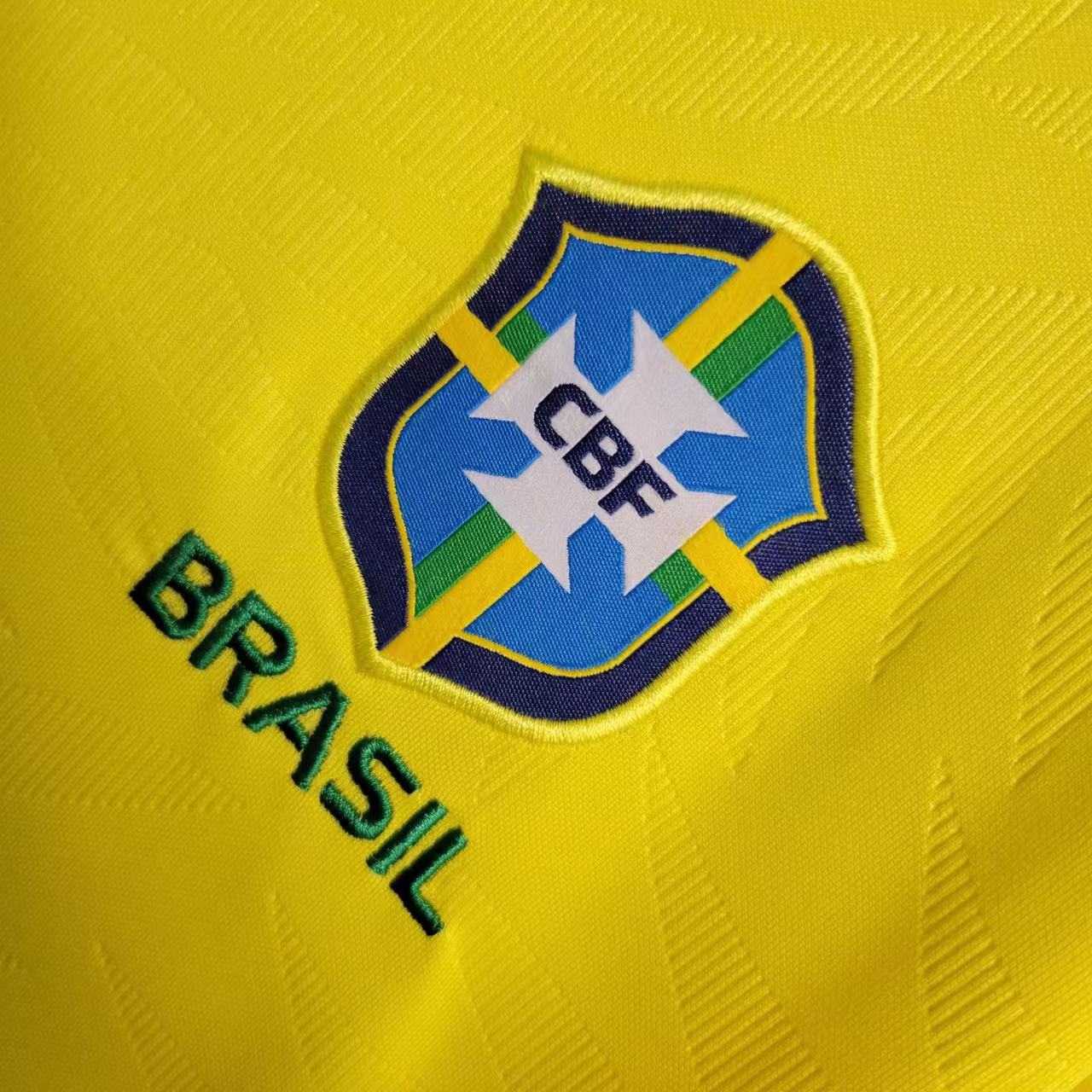Brazil 2022/23 HOME Kit Female